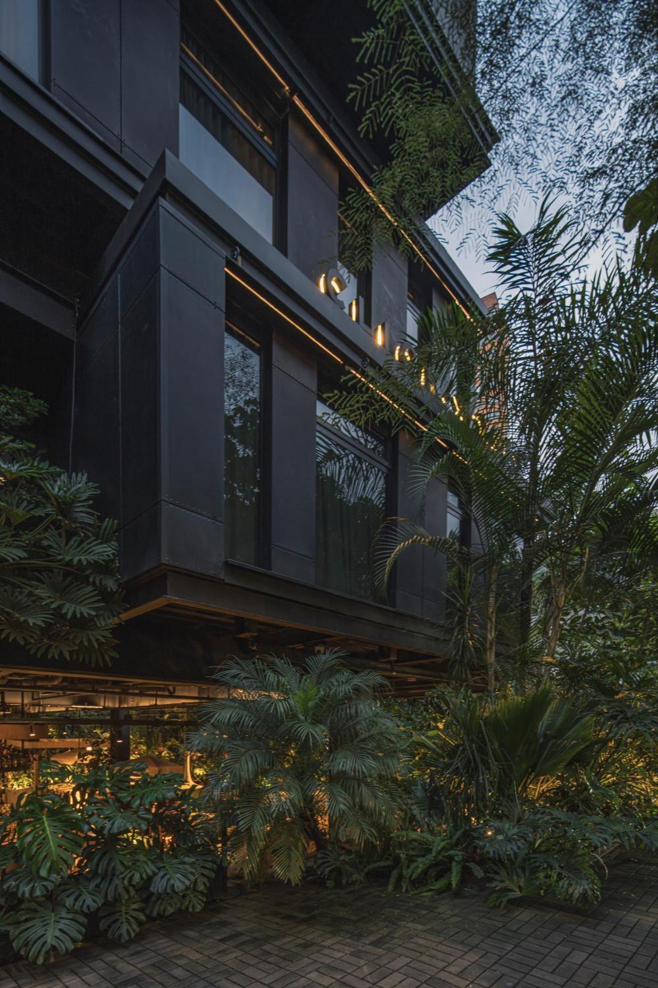 The Click Clack Hotel Medellin Ngoại thất bức ảnh The building's facade